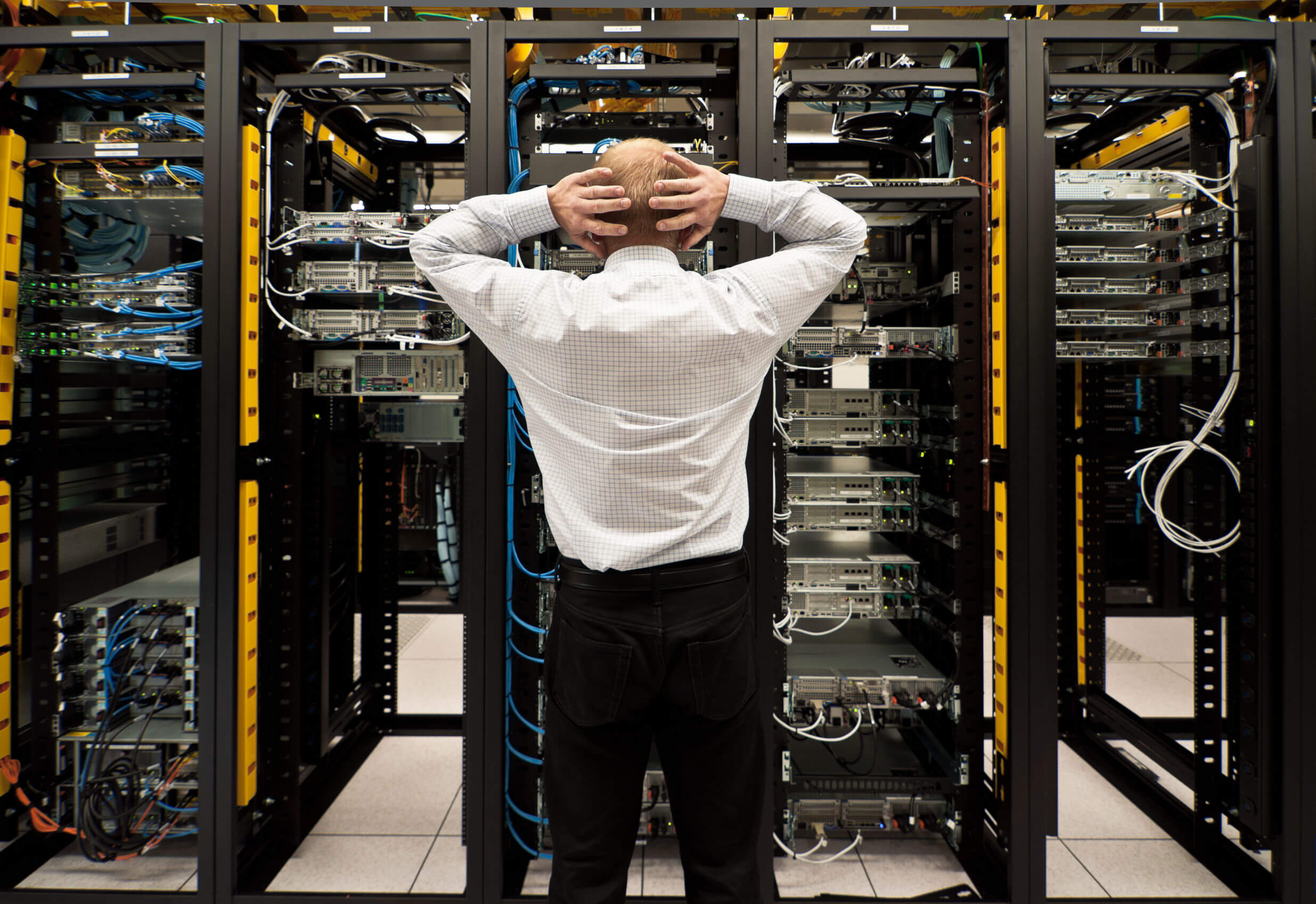 Permasalahan maintenance server bulanan Surabaya